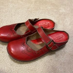 Spring step L’Artiste Sling Back Mary Jane  in Red